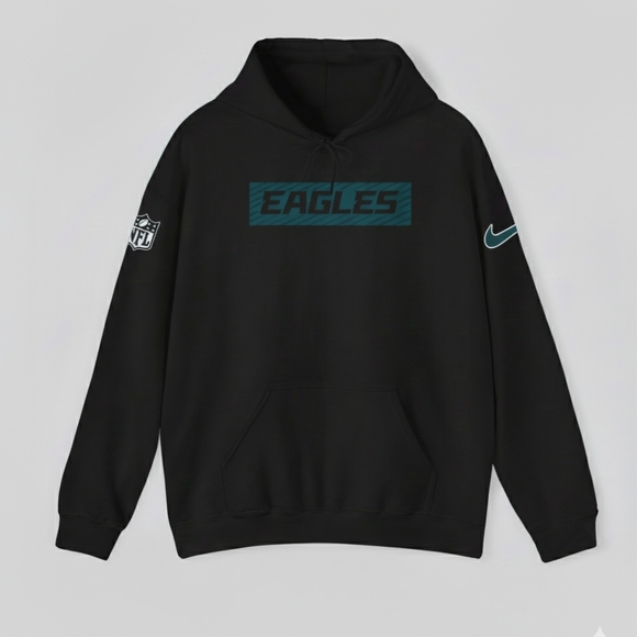 Philadelphia Eagles On Field Hoodie - Picture 1 of 5